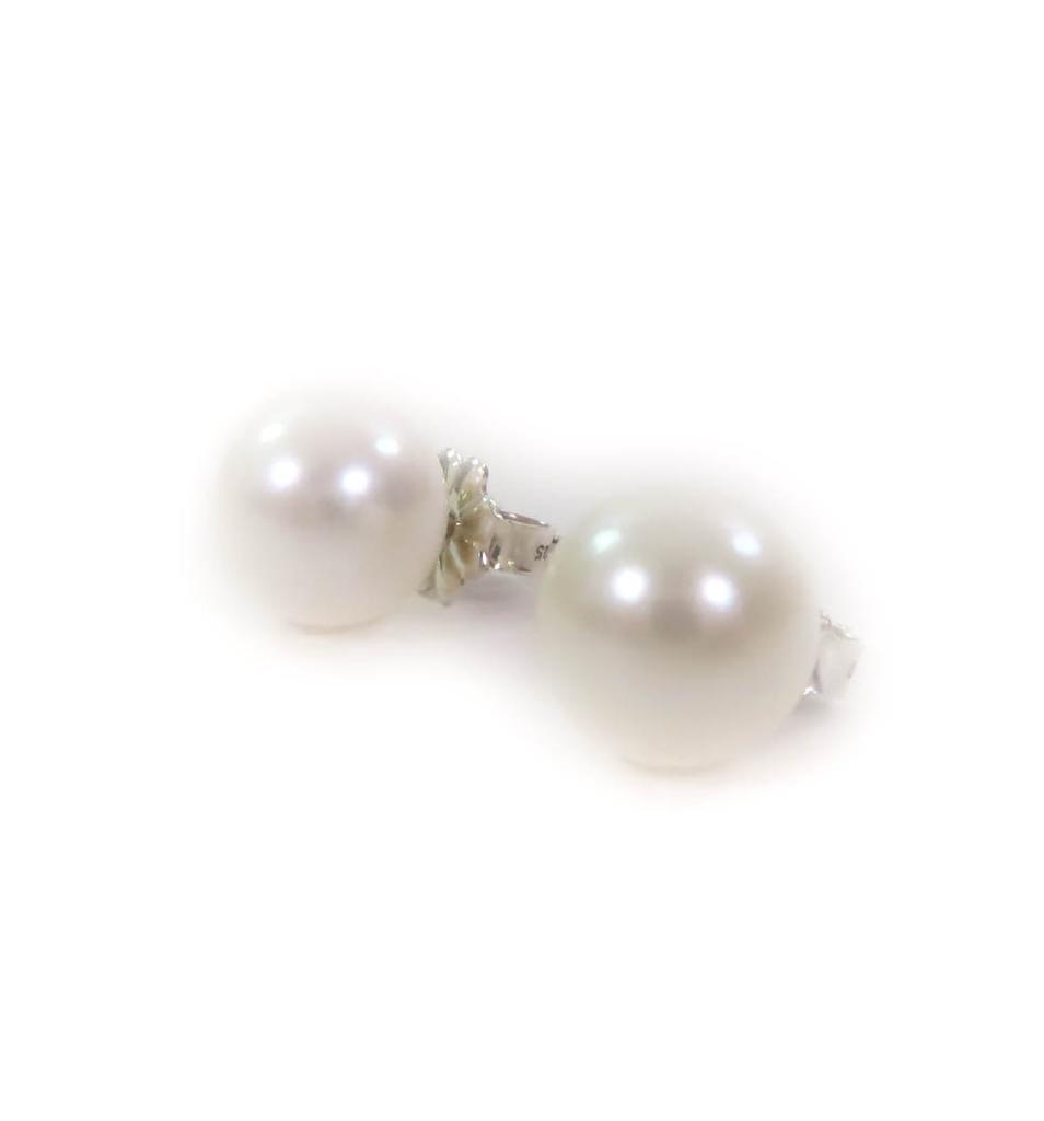 Excellent TIFFANY&Co. Pierce Pearl Pierce For Both Ears White Freshwater Pearl Women Used