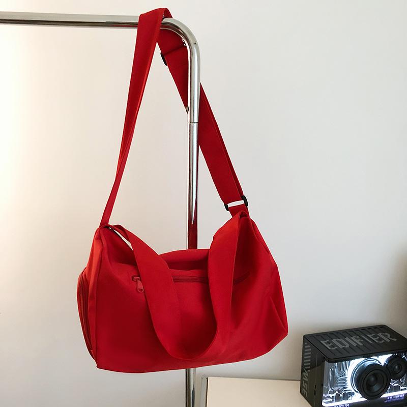 Gym Bag Nylon New Dry and Wet Separation Large Capacity Lightweight Casual Sports Crossbody Bag