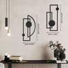 2 Pezzi Arte da Parete Astratta in Metallo Nero Decorazione Minimalista Verticale Decor Geometrico Moderno Sculture Testurizzate 3D per Soggiorno