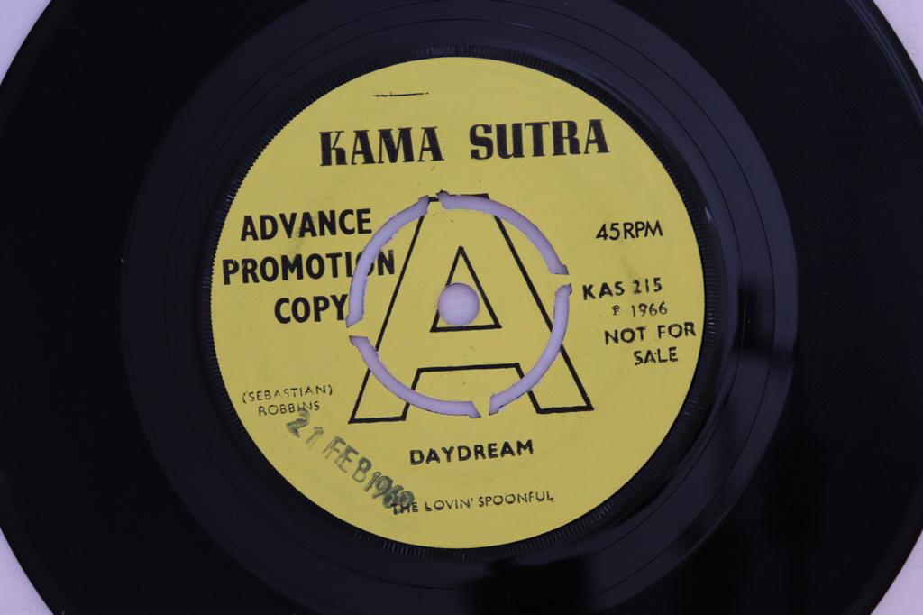 7inch Record LOVIN' SPOONFUL - Daydream  KAS215PROMO Kama Sutra 1969 UK Rock Used