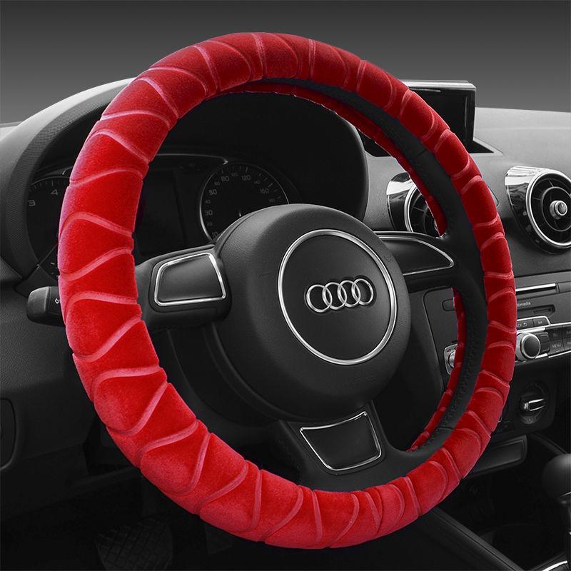 Universal Winter Plush Steering Wheel Cover - Warm, Non-Slip, Modern