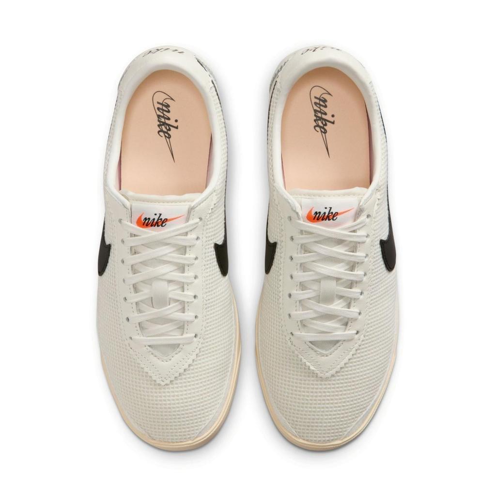 II1248-100 Nike ASTROGRABBER TXT SAIL BLACK-MUSLIN (Women's)