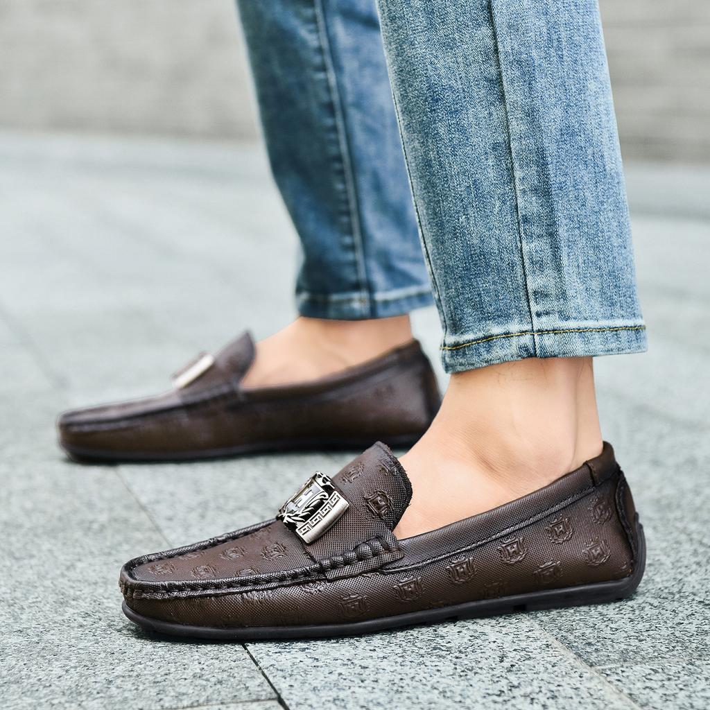 Fashion Mens Shoes High Quality New Soft Walking Flats Men's All-match Loafers Genuine Leather Lightweight Mens Business Shoes