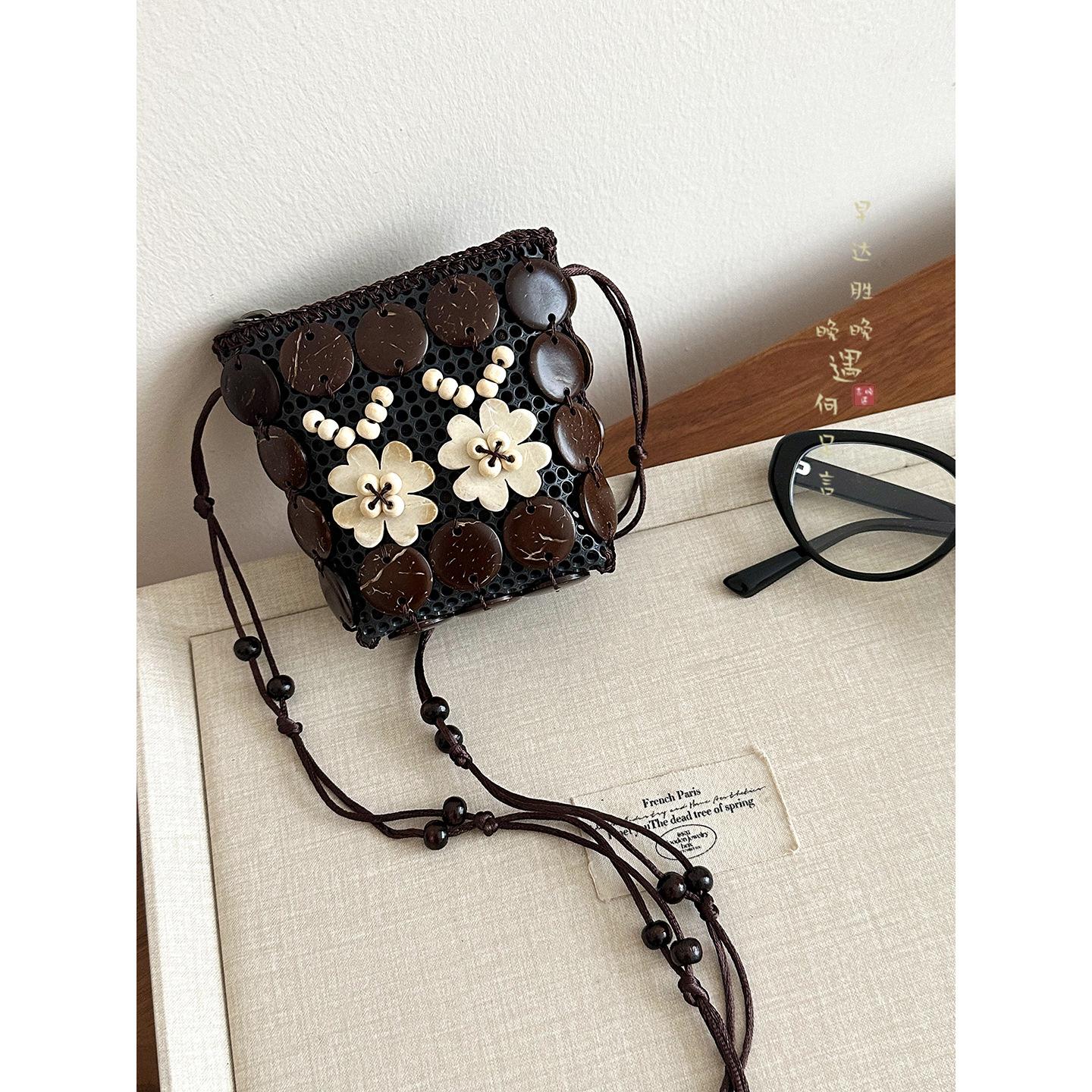 

2025 New Bohemian Ethnic Style Handmade Coconut Shell Mini Coin Purse - Vintage & Unique Design Hand - Woven for Women