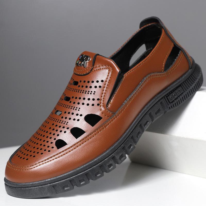 

22 spring cool leather shoes breathable soft sole middle dad non-slip hollow leather sandals 44 коричневий