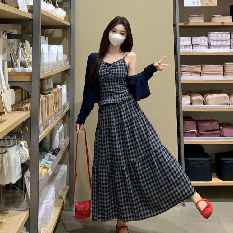 Korean V-Neck Plaid Camisole Top, Cardigan & Skirt - Women s Spring Three-Piece Set 4XL