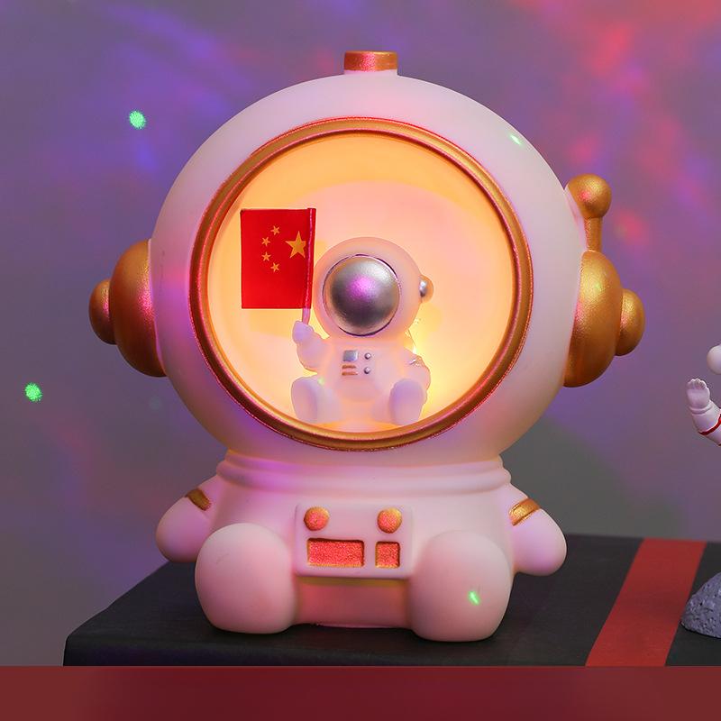 

Star Lamp Creative Design Resin Night Lamp Bedroom Bedside Lamp Ornament Study Decoration Men and Best Women Couple Gift Free 3 button batteries