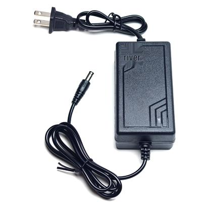 LED Şeritler, Kameralar, Monitörler ve Yönlendiriciler için Çift Çıkışlı 12V Güç Adaptörü