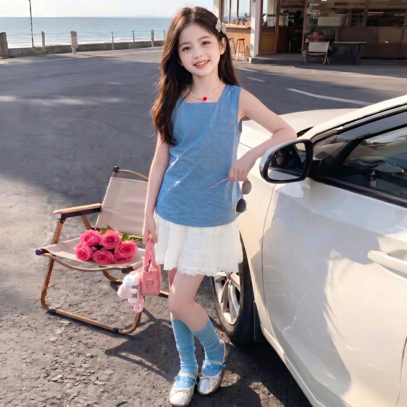 Girls  Unique Stylish Two-Piece Summer Set 2026 - Fashionable Clothes for Little and Older Girls 130 cm