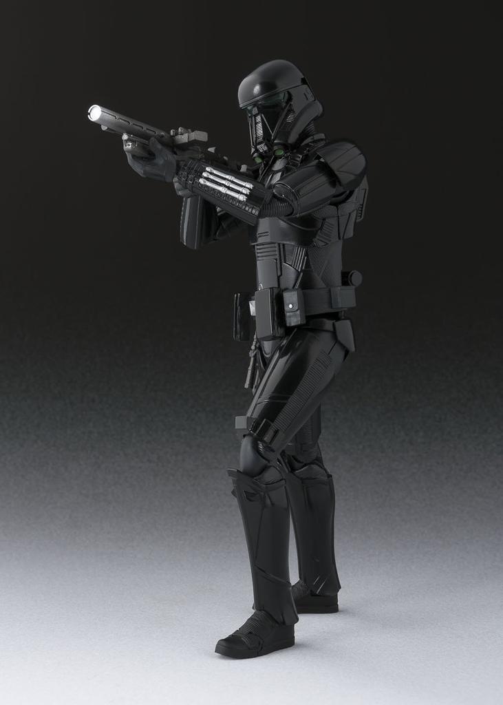 TAMASHII NATIONS Star Wars Death Trooper 155mm malt bevegelig figur SHFiguarts ca.. ABS&PVC
