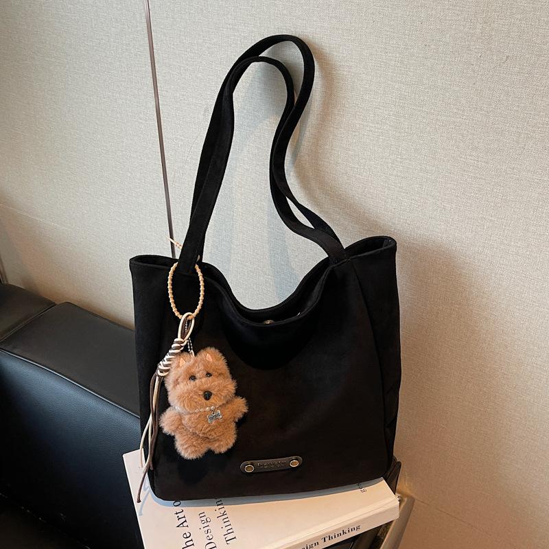 Large Capacity Bucket Bag Fashion Trend Casual Texture Shoulder Bag Autumn New Personalized Women's Tote Bag