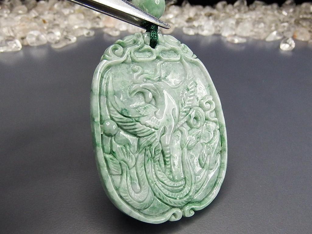 Stone Street Phoenix Carving High-Quality Jadeite Natural Stone Necklace Noble Queen Amulet