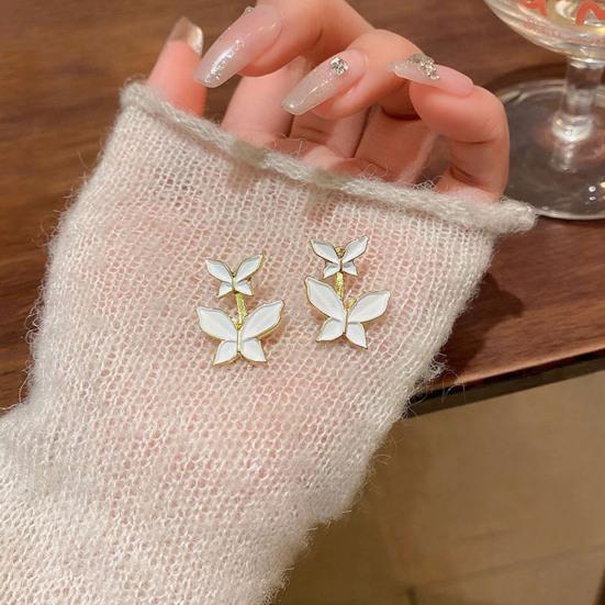 1 Pair Women White Butterfly Stud Earrings Hypoallergenic Lightweight Dual Butterflies Girls Metal Earrings Fashion Jewelry Accessories
