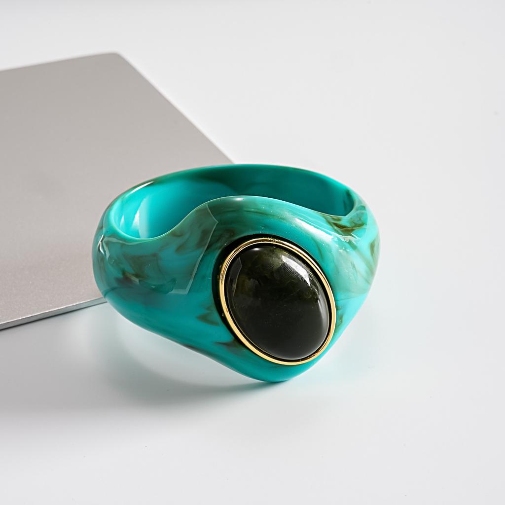 European American Exaggerated Acrylic Smudge Contrasting‑Color Oval Bracelet Niche High‑End Personalized Fashion Trend Jewelry