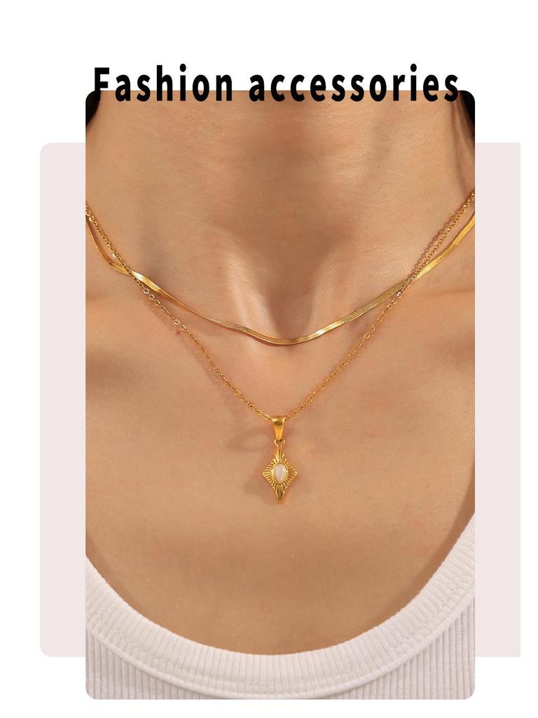 European & American Style Four-Pointed Star Cat's Eye Stone Pendant Necklace Set with Titanium Steel Clavicle Chain and Seashell Ring