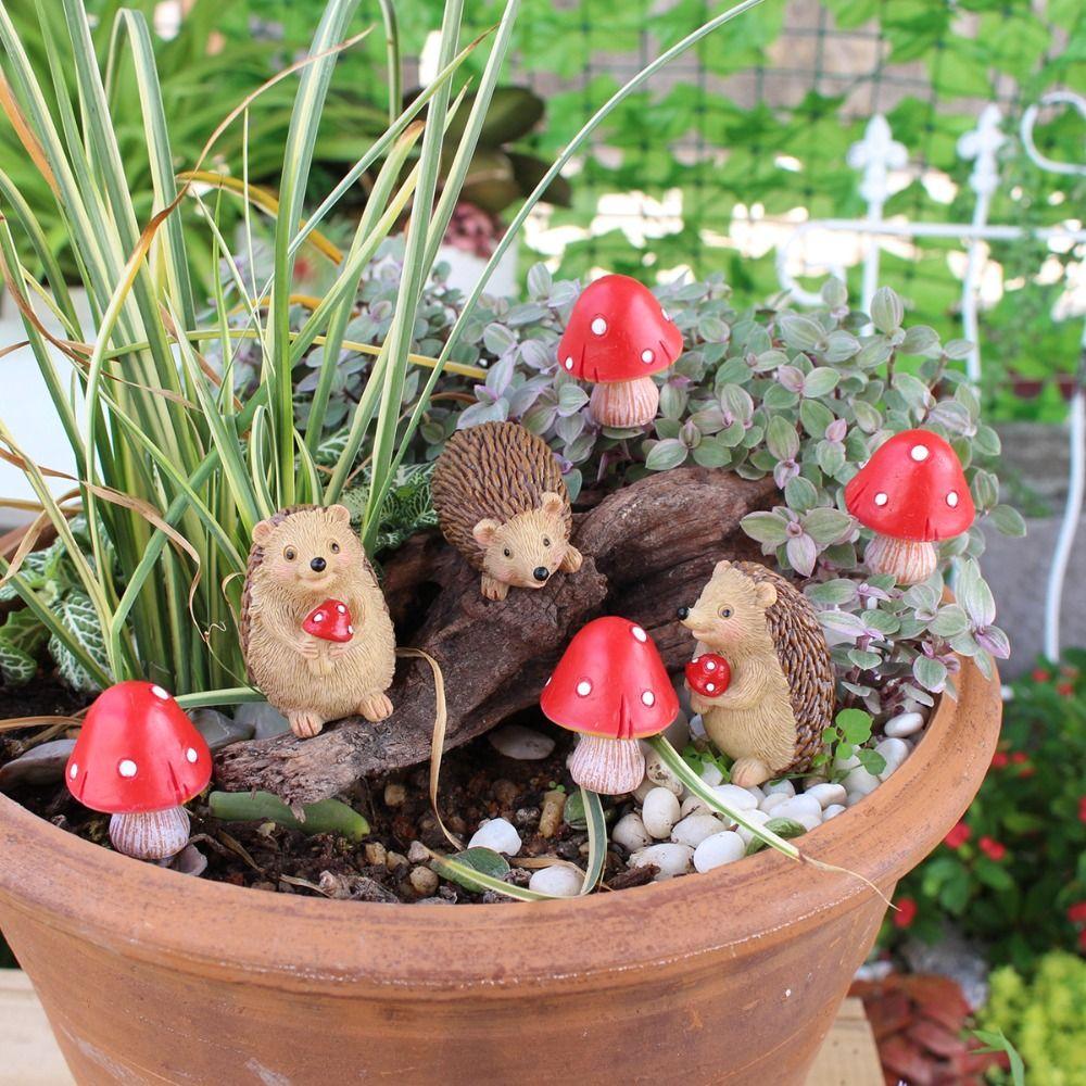 7pcs Cartoon Animal Sculpture Resin Garden Miniatures Figurine Hedgehog Mushroom Statue  Outdoor
