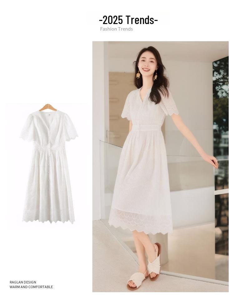 Dámské letní šaty střední délky s výstřihem do V a dutou výšivkou 2025: Literární styl, Zeštíhlující pas, Malé bílé šaty.