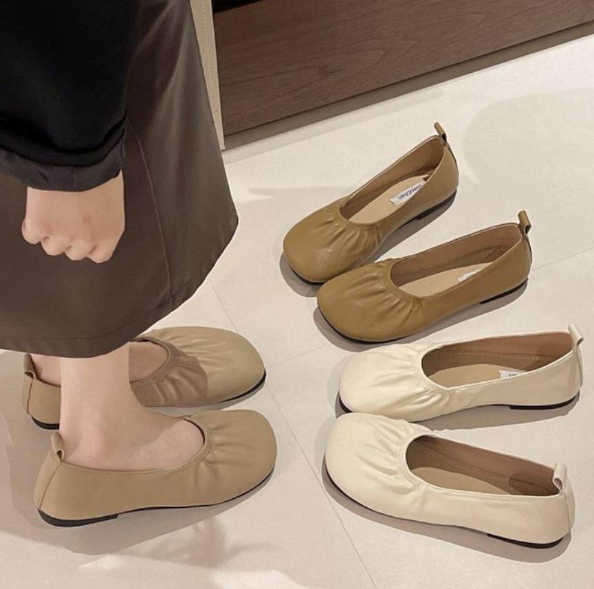 Fashion 2025 Women Flat Square Toe Retro Single Lolita Shoes One Word Buckle Shallow Mouth Mary Jane Shoes Women Ballerina Shoes