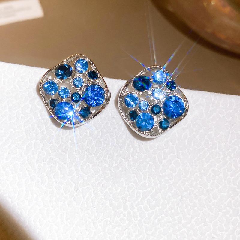 Silver needle super flash zircon irregular hollow earrings light luxury high-end exquisite stud earrings unique design earrings women