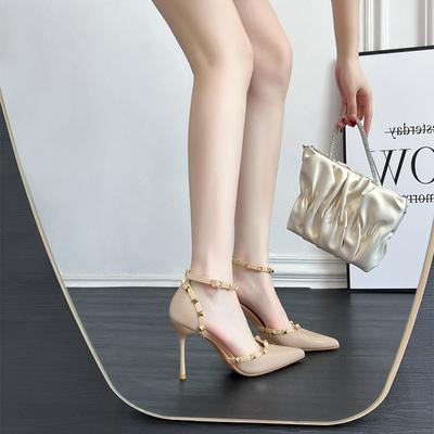 Sapatos de salto alto pontudos nude franceses bonitos sandálias sexy de salgueiro com rebites novos para mulheres primavera e verão sapatos de salto único mulheres