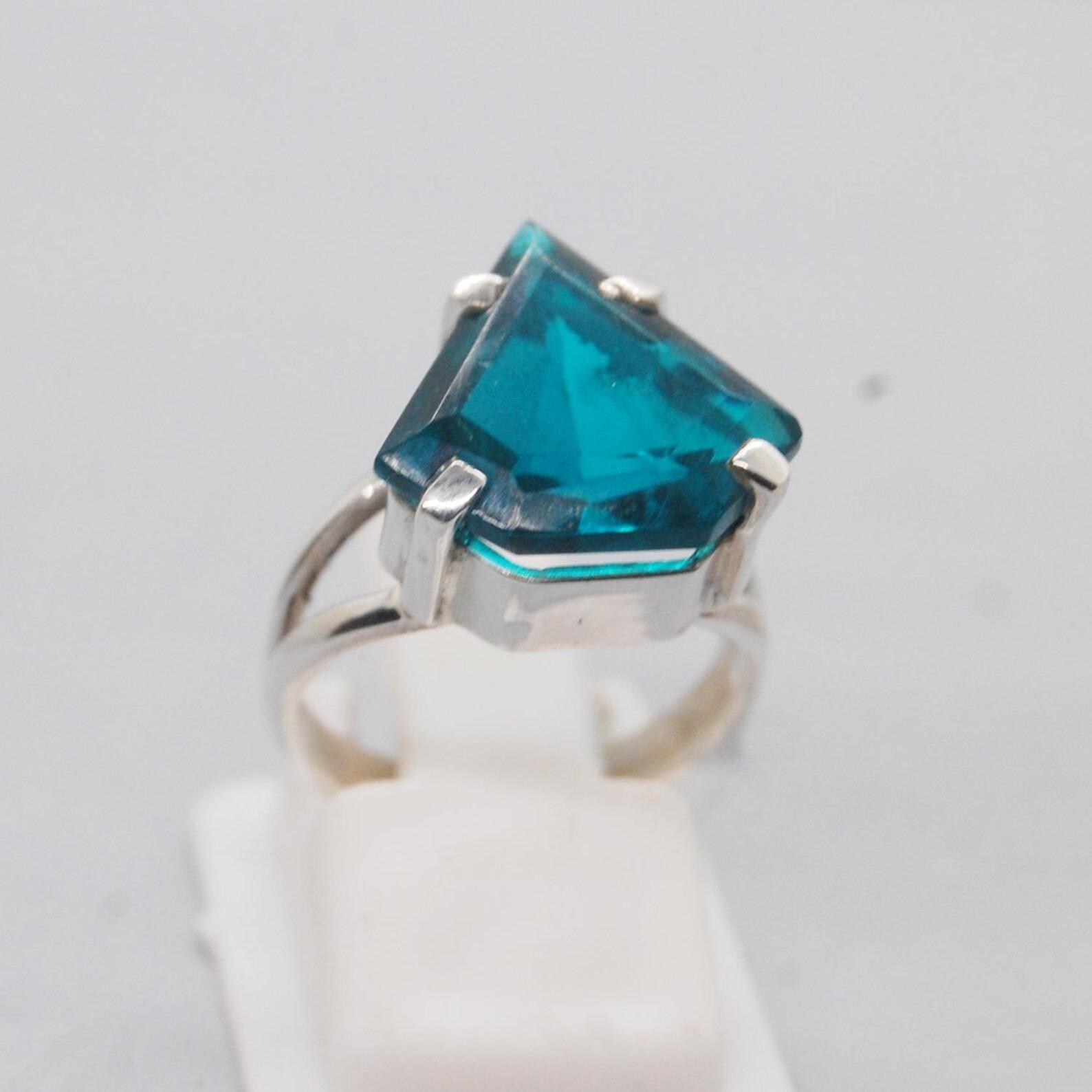 

Diamond Shape Neon Blue Apatite Quartz 925 Sterling Silver Ring, Statement Ring, Zodiac Jewelry 10