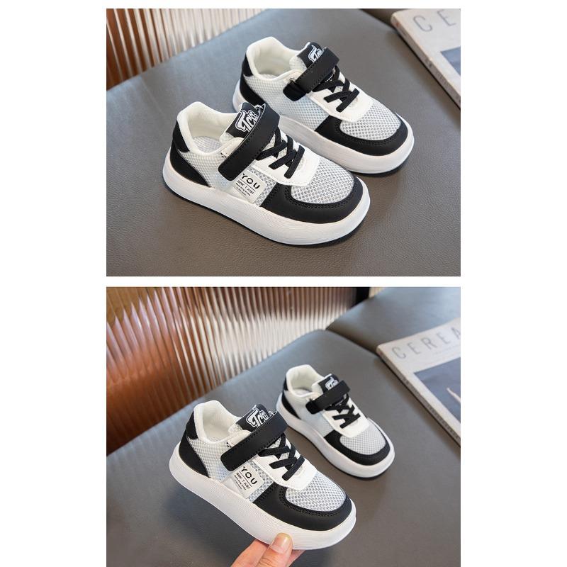 Chaussures d'été pour bébés filles Chaussures de skate Chaussures en mesh respirant Chaussures pour grands enfants Petites chaussures blanches Chaussures pour enfants Baskets