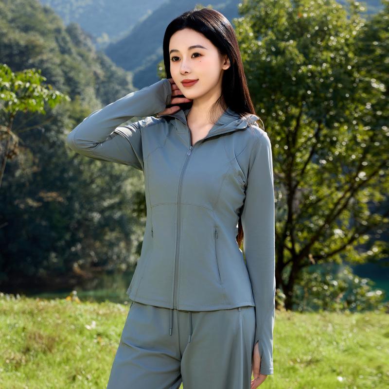 2025 Women s Ice Silk UPF50+ Sun Protection Clothing - Cool, Breathable, Summer Brim with Black Glue XL серый