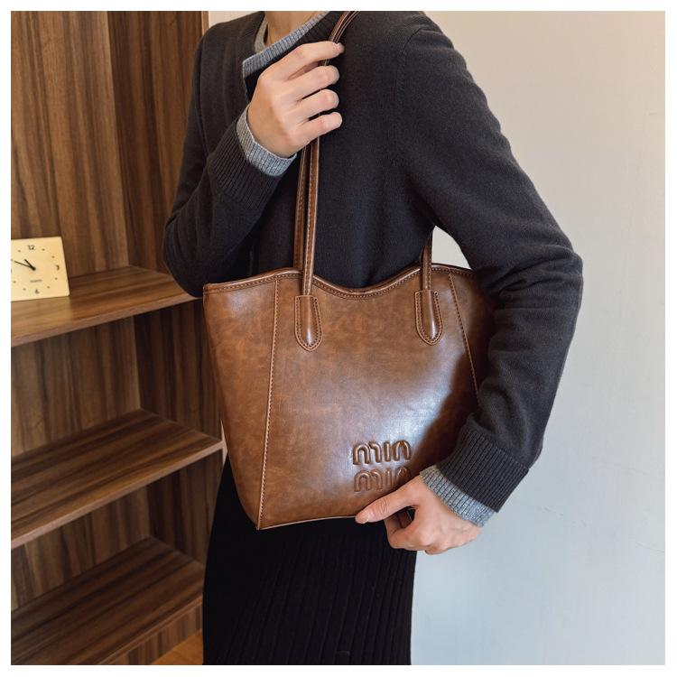 Dames Handtassen Vrouwelijke Designer Merk Schoudertassen voor Reizen Weekend Outdoor PU Leer Grote Capaciteit Oksel Draagtas