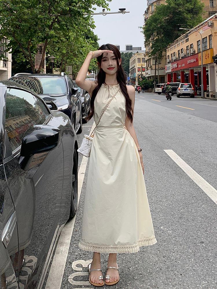 

French hollow waist hanging neck suspender dress women s summer lace-up waist thin holiday style seaside fringed long dress S абрикосовый