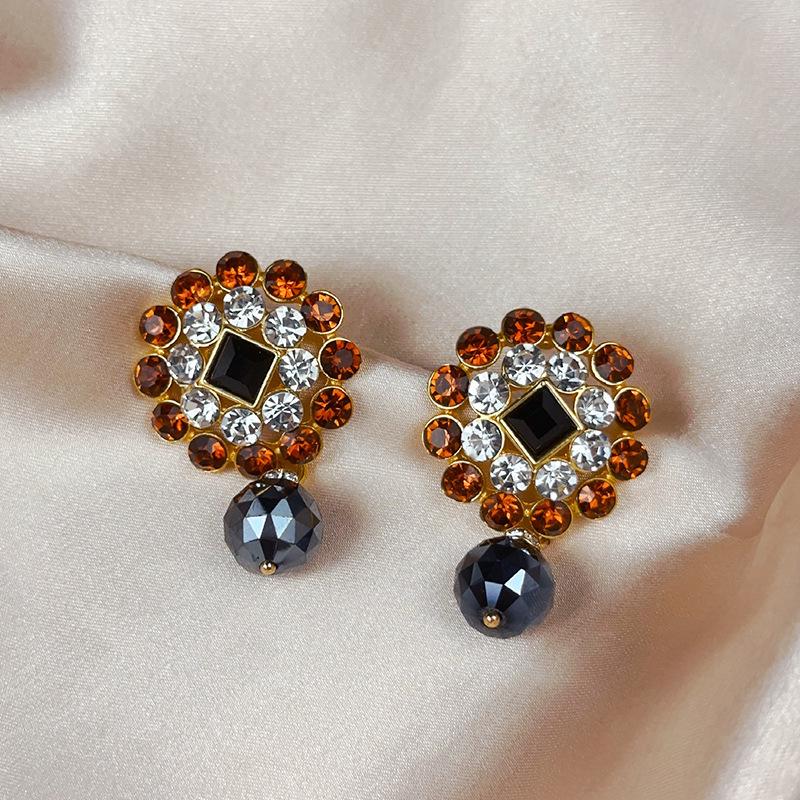 

Вінтажні геометричні сережки-пусети зі стразами - Ретро придворний стиль, Нішевий дизайн, Легка розкіш, Високий клас