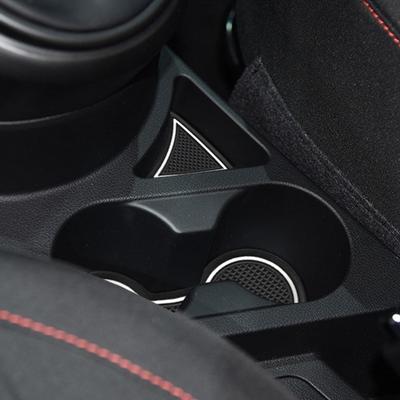 Tutucular ve Standlar – Araba Bardak Tutucuları