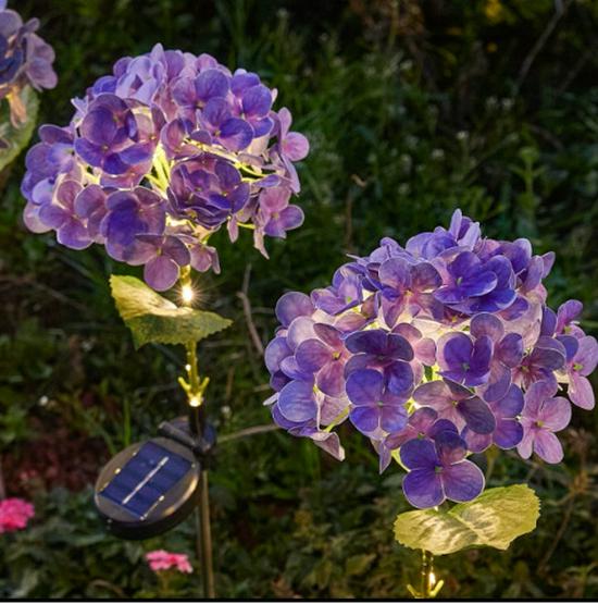 Azalee Solar Gartenrasenleuchte: Außenhof- und Straßenbeleuchtung