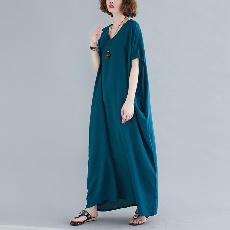 Plus-size Women's Bohemian V-neck Dress Solid Color Skirt