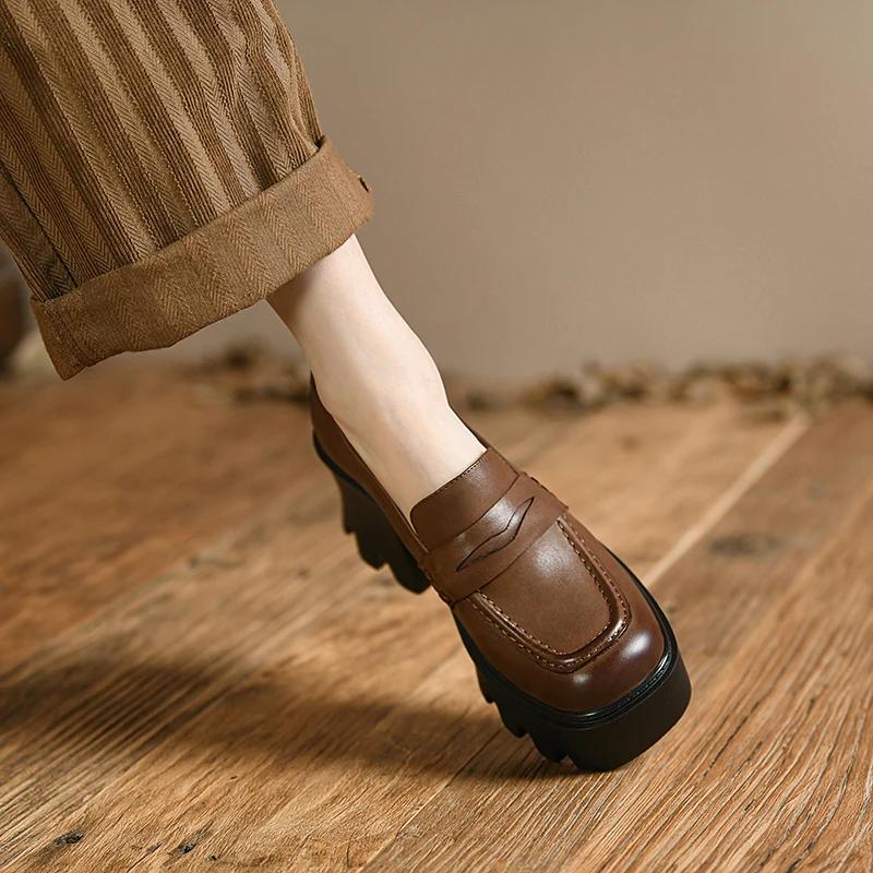 Fashion 2025 New Spring Genuine Leather Slip-On Platform Shoes Casual Loafers Round Toe Shoes Woman Flat Platform High Heel Women Shoes