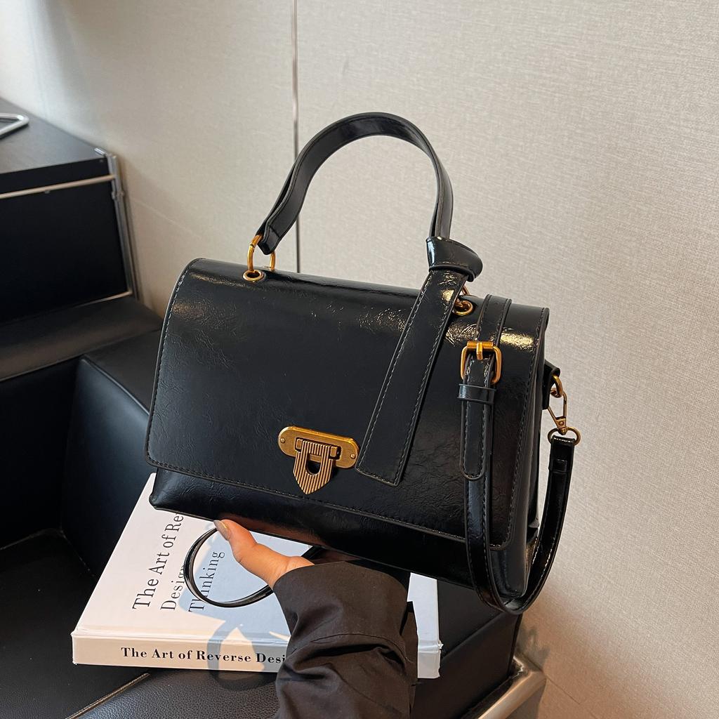 High-end Buckle Women's Crossbody Bags Fashion Black Casual Square Traveling Handbags Trendy Large Capacity PU Shoulder Pack