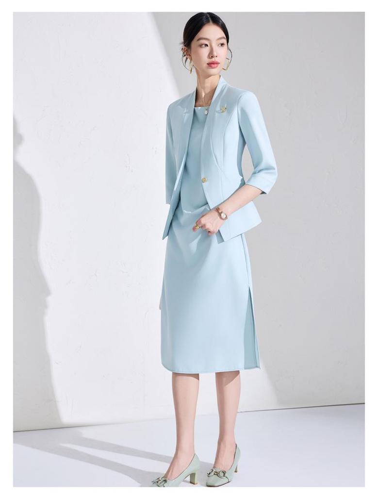 2025 Women's White Blazer: High-End Professional Attire with Goddess Style for the Workplace