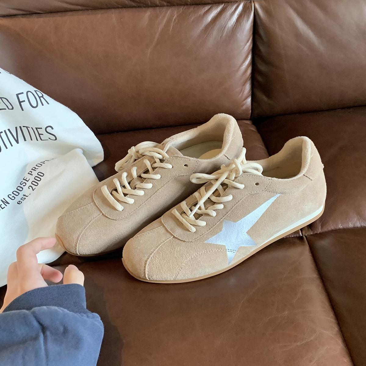 

Cowhide~ Grape ma The same style has an inner height increase of 5cm, round head, contrasting colors, German training shoes, women s star lace-up, v 40