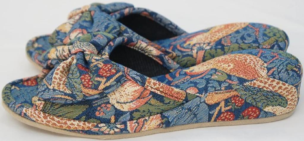 Jennifer Taylor Legs Room Ribbon Perfect for Beauty Salons and Nail William Morris Strawberry Thief "Beautiful Princess" Shoes, Large, Slippers,