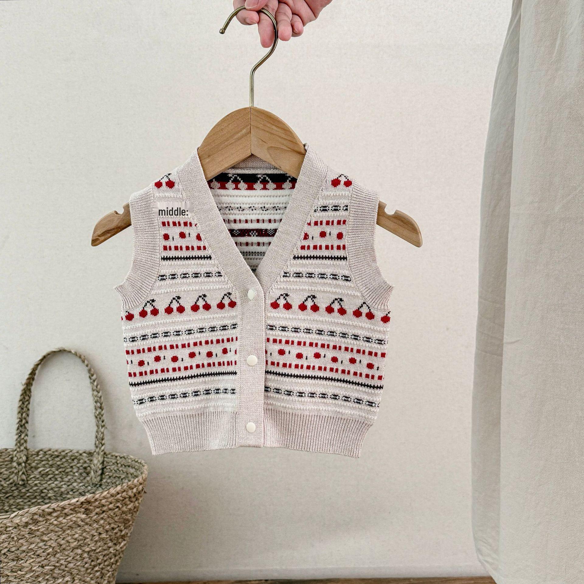

Baby Boys and Girls Jacquard Cherry Knit Vest and Romper Set 66 cm