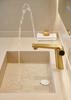 New Basin Faucet Hot and Cold Bathroom Single Lever Brass Sink Mixer Decked Double Ues Sink Mixer