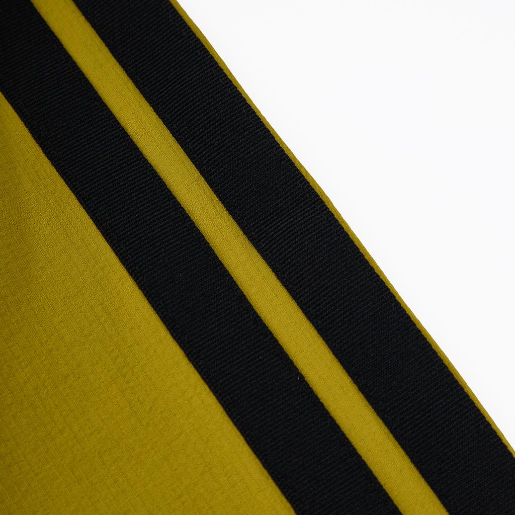 Adidas SS25 Outdoor Fashion Comfortable Versatile Hooded Jacket Men Jacket Yellow Green KB8508