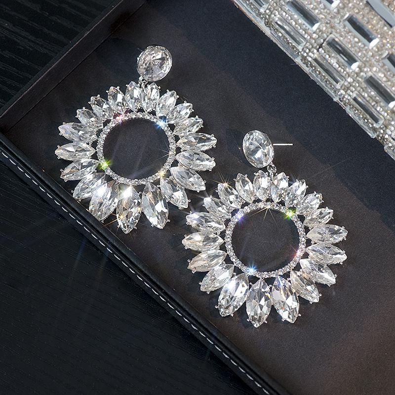 

2022 Стильные большие серьги-кольца со стразами – Смелые, модные и сверкающие украшения для ушей