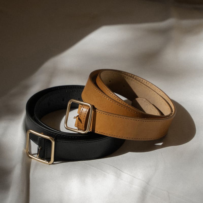 

WISELY SQUARE LEATHER BELT - 2 COLORS Black_One