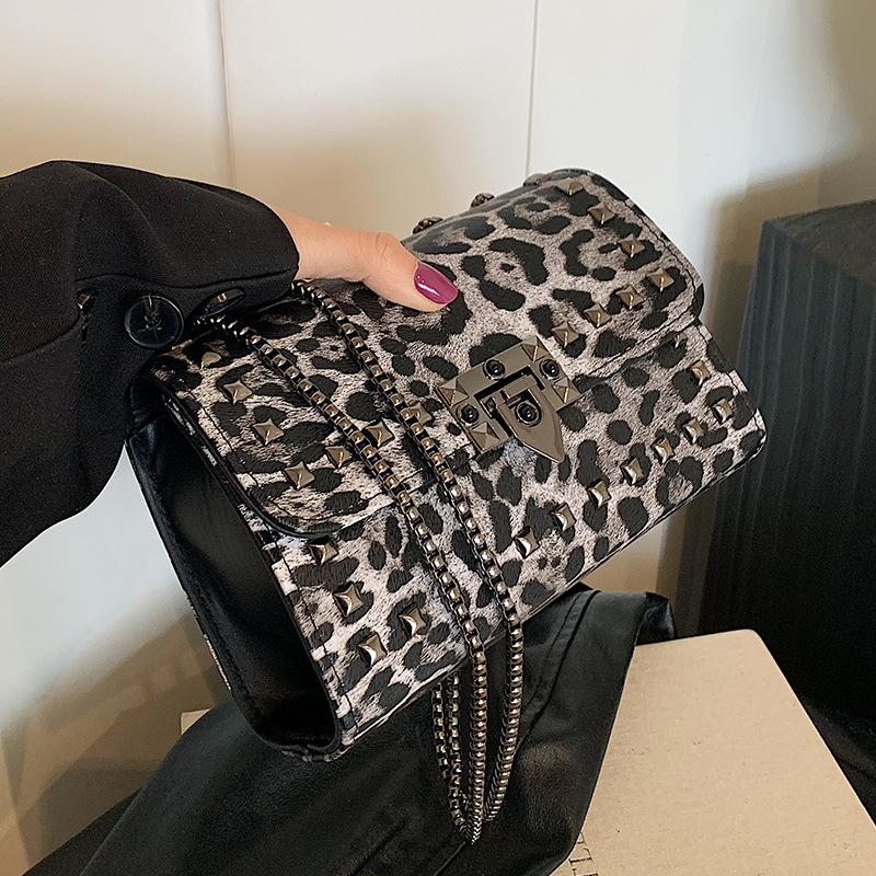 

Премиум леопардовый принт сумка женская модная ретро сумка через плечо цепочка нишевый дизайн сумка мессенджер женская чёрный