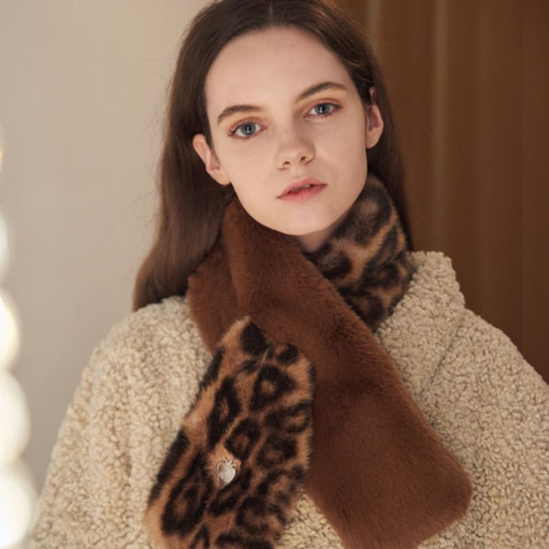 MANES Marmande Fake Fur Muffler (5 Colors)