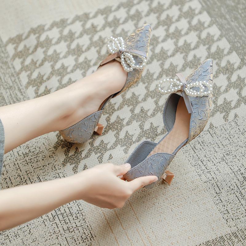 2025 new sandals women's medium heel summer pearl pointed head thin heel fairy style fashion bag head hollow high heel single shoes
