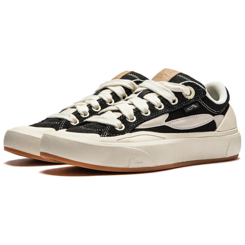 New LiNing Wave Abrasion Resistant Slip Resistant Low Top Skateboard Shoes Women's Black White AEPU022-1