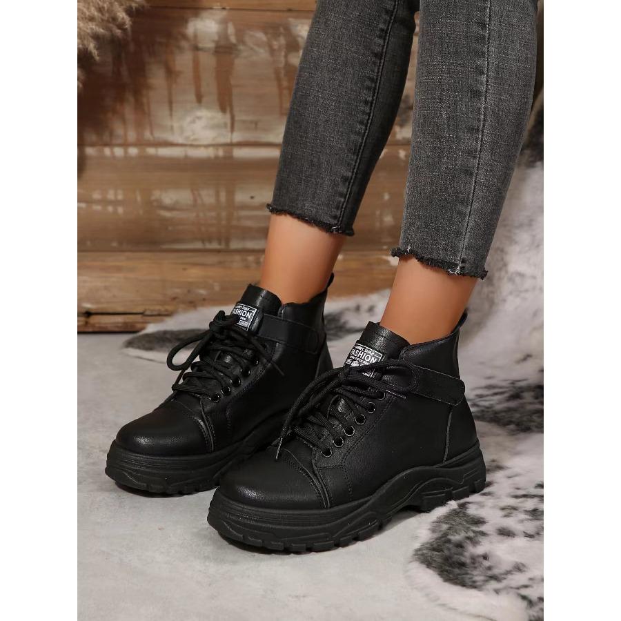 Plus Size Women's Martin Boots 2025 Fall/Winter New Arrival British Style Lace-Up Ankle Boots Fashionable Chunky Sole Short Boots