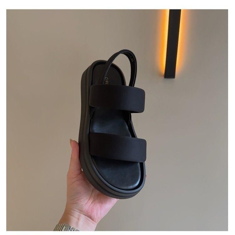 Platform women's slippers popular casual beach women's simple sandals 2025 spring and summer new one-word belt women's sandals