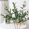 Decorațiuni pentru casă – Flori decorative şi coroane de flori